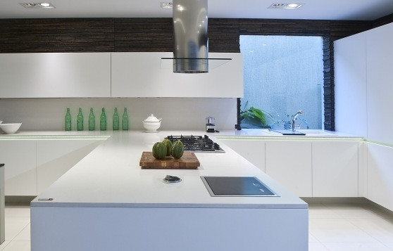 www.silestone.bg