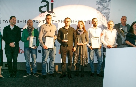 www.archinova.bg