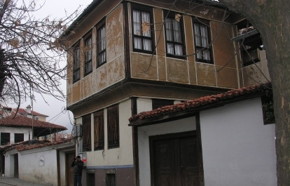 Дияна Кинова