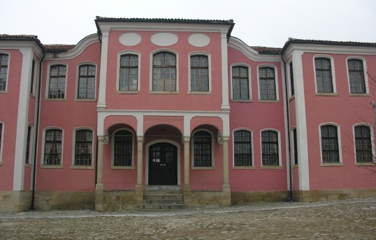 Дияна Кинова