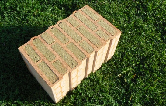 www.wienerberger.bg